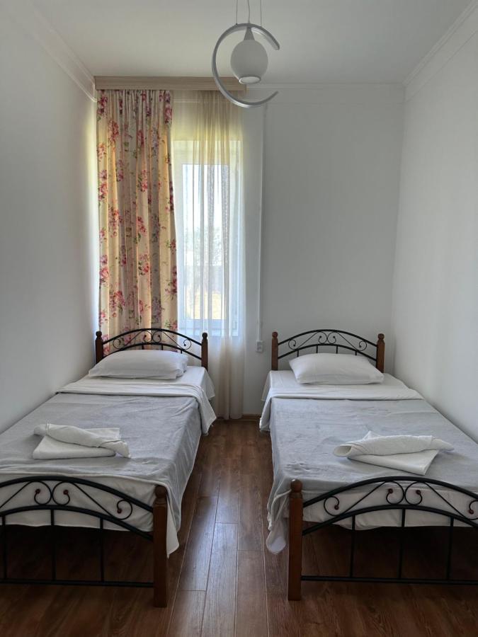 Leila'S Guest House Joqolo Ngoại thất bức ảnh