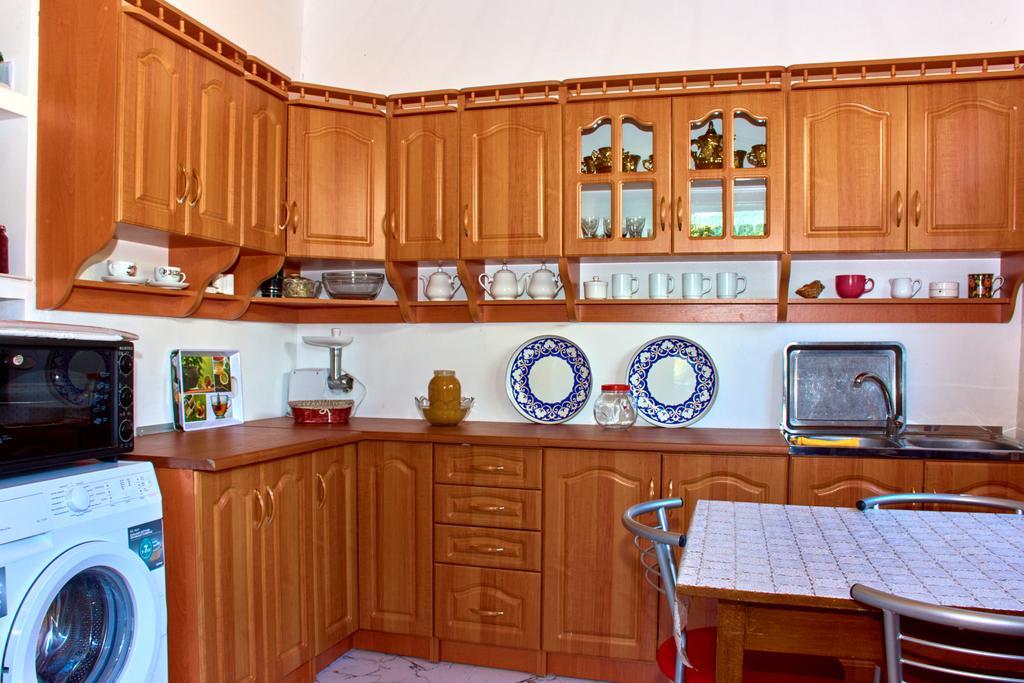 Leila'S Guest House Joqolo Ngoại thất bức ảnh